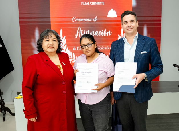 Chimbote: empresarios apuestan por el talento vallejiano y reconocen su capacidad profesional