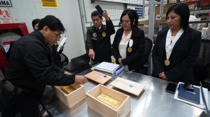 Capitán PNP amasó fortuna de S/ 31 millones, pero gana apenas S/ 4 mil