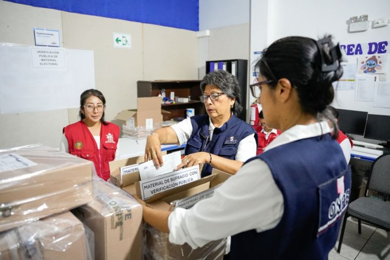 ODPE Huarmey verifica material electoral para Segunda Elección Presidencial