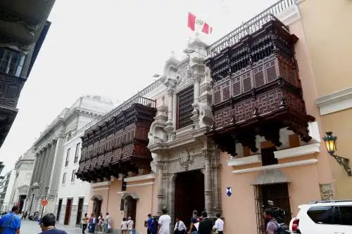 Perú reafirma lazos con la Santa Sede y expresa su deseo de recibir pronto al papa León XIV