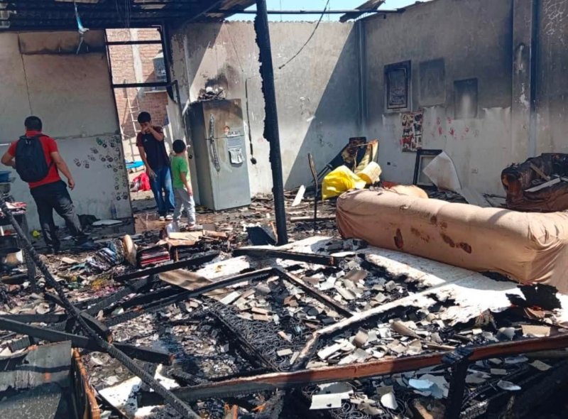 Nuevo Chimbote: incendio consume vivienda y deja una familia damnificada