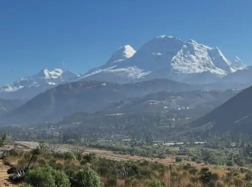 Áncash: reportan desaparición de tres andinistas peruanos en el nevado Huascarán