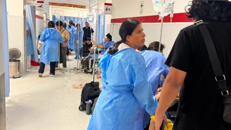 Bus interprovincial que volcó en Huarmey deja 40 pasajeros heridos