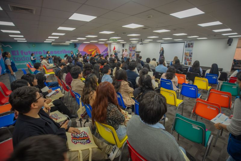 Pronabec capacitó a becarios para afrontar con éxito su búsqueda del primer empleo