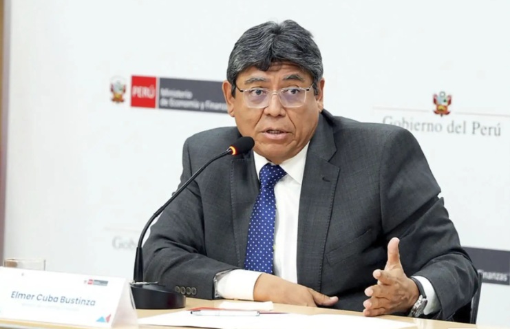 Titular del MEF anuncia cuatro comisiones para impulsar reformas y productividad