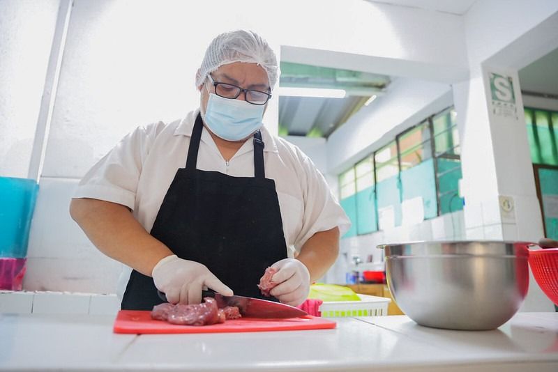 Programa de Alimentación Escolar certificará a manipuladores de alimentos para garantizar un servicio escolar seguro