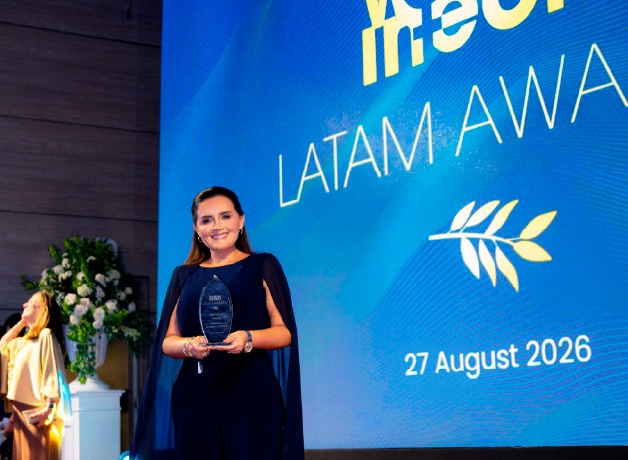 Mgtr. Kelly Acuña gana una categoría de “Women in Tech® Latam Awards 2026” por impulsar más oportunidades para mujeres