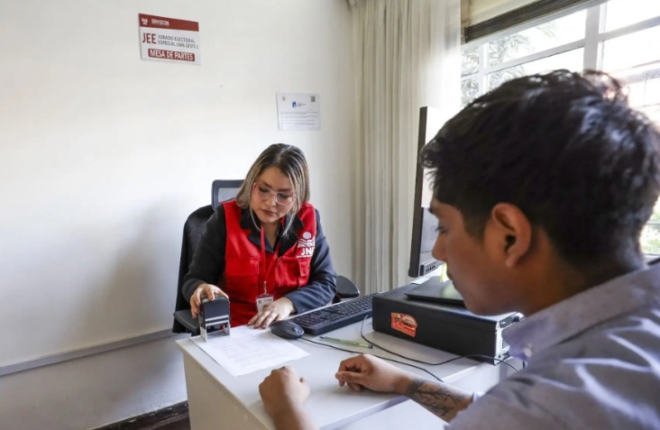 JEE generaron 717 expedientes por renuncias y retiro de candidatos para elecciones de octubre