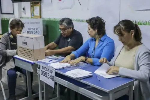 Miembros de mesa pueden registrarse para recibir compensación económica