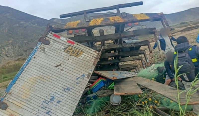 Chimbote: volcadura de camión dejó a 22 personas heridas cerca a Samanco