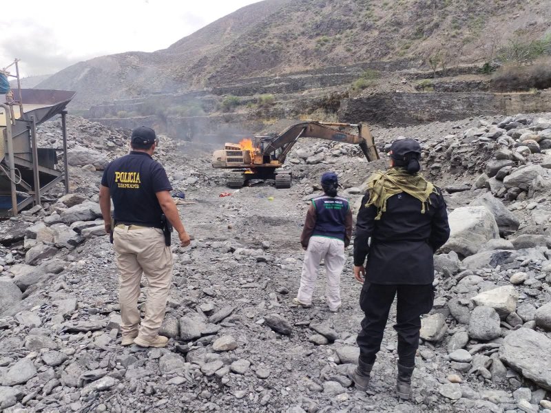 Áncash: intervienen contra presunta minería ilegal en río Tablachaca