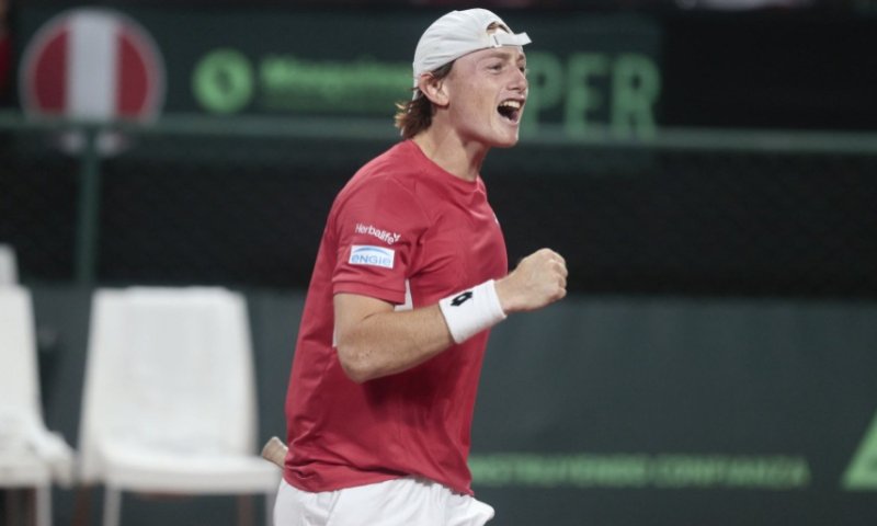 Copa Davis: ‘Nacho’ Buse vence a Escurra en duro partido y logra el primer punto para Perú