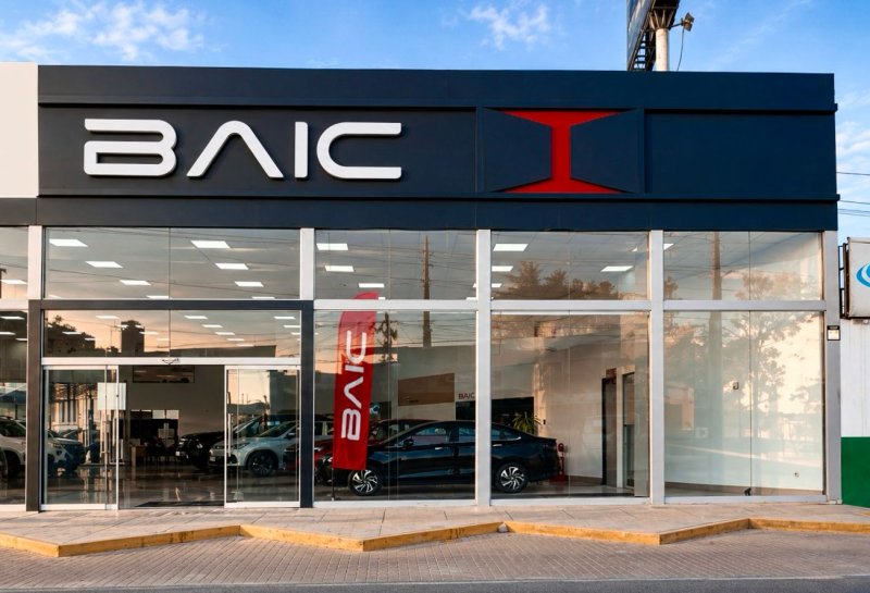 BAIC abre en Chimbote su segunda tienda inaugurada en el Perú