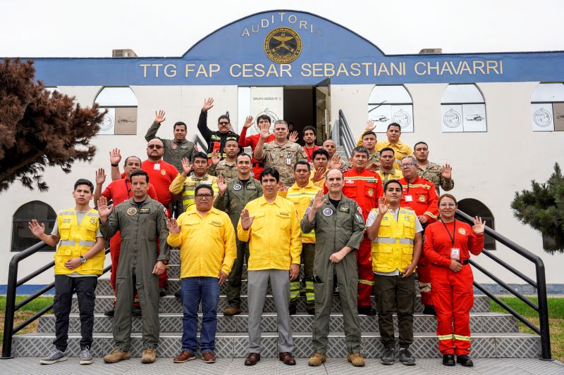 Incendios forestales: Sernanp y FAP refuerzan respuesta por tierra y aire en zonas de difícil acceso