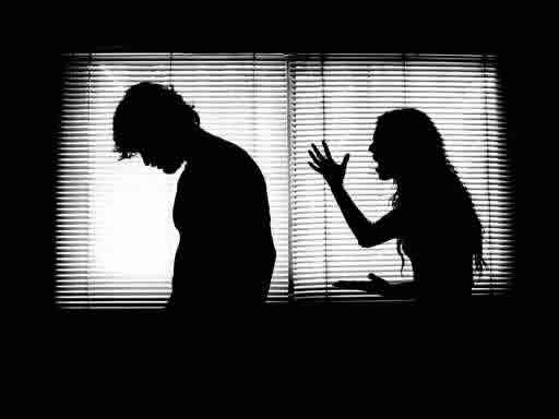 Lameré tus heridas una noche cualquiera