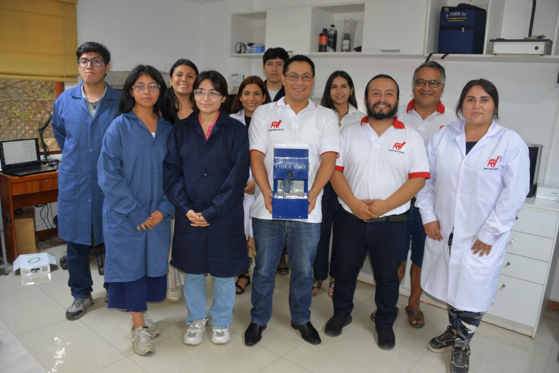 Investigadores desarrollan tecnología para analizar fibras textiles de diversos animales