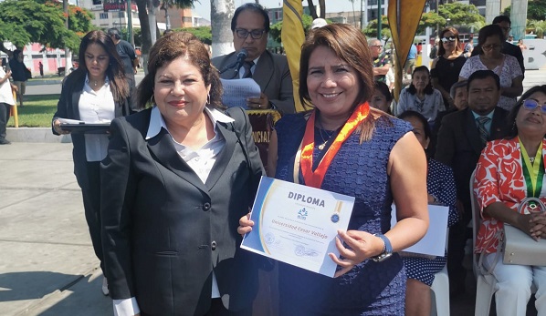 UGEL Santa reconoce a la UCV por su aporte al desarrollo de la educación