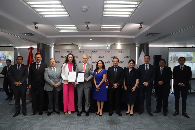 Perú y República Dominicana suscriben convenio de cooperación y buscan fortalecer relación comercial