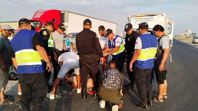 Nuevo Chimbote: motociclista choca con minivan en la Panamericana Norte