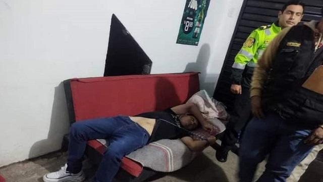 Nuevo Chimbote: intervienen bar clandestino y hallan a varios personas ebrias e inconscientes