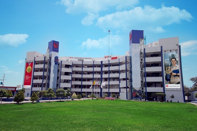 UCV renueva convenio académico con la Universidad Complutense de Madrid