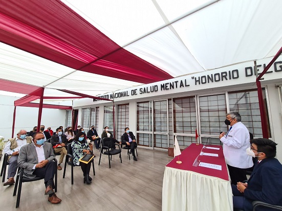 Nuevos psiquiatras ingresan al servicio de la salud mental en el INSM