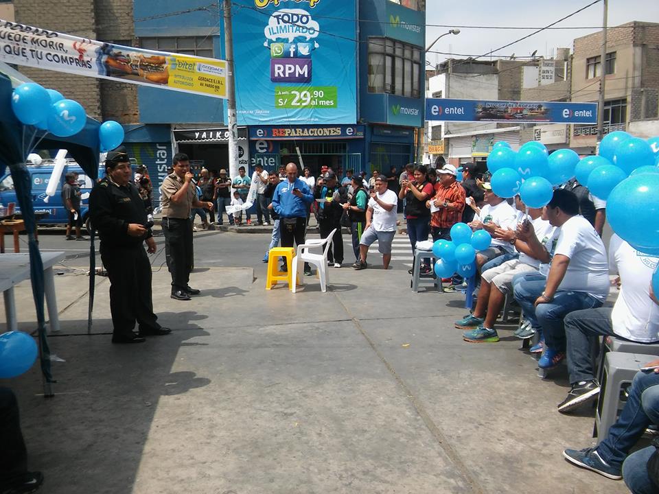 Chimbote: en “La Cachina” realizan campaña para no comprar celulares robados