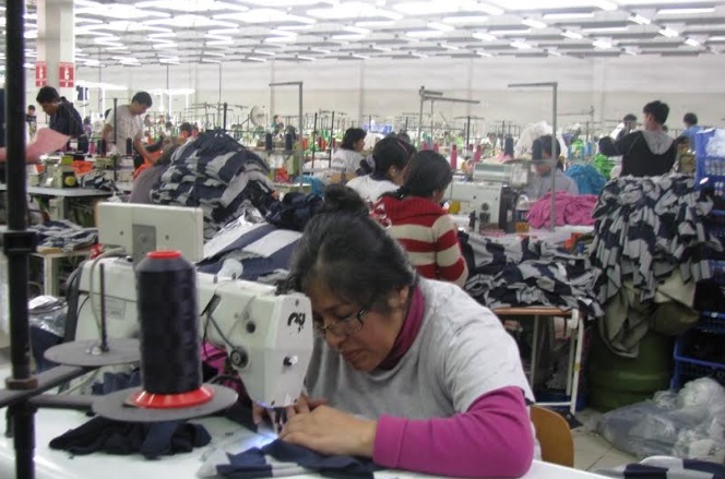 Exportadores peruanos miran con cautela el 2024