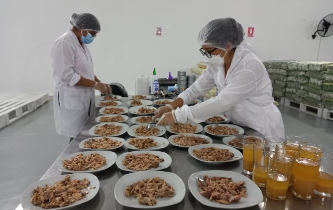 Establecen características de los alimentos que forman parte del servicio alimentario escolar de Qali Warma