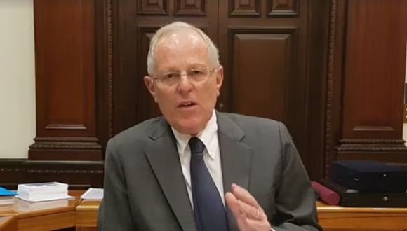 Fiscalía pide 35 años de prisión contra expresidente PPK por lavado de activos