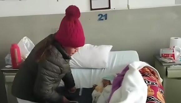 Huaraz: madre de recién nacido denuncia que su bebé sufrió quemaduras por negligencia en hospital 