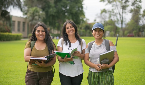 Conoce todo sobre la Beca Continuidad que apoya a estudiantes destacados