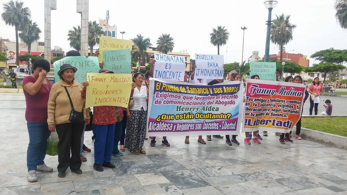 Familiares de ex regidores de Samanco claman por su inocencia