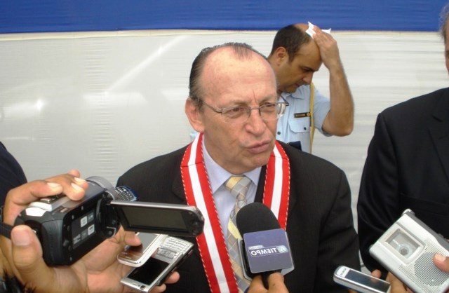 Ex fiscal de la Nación no se presentó ante comisión que investiga “Caso Áncash”‏ 