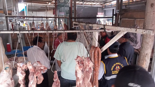 Chimbote: más de 40 carnicerías en mercados "Dos de mayo" y "Nuevo progreso" no tienen control sanitario