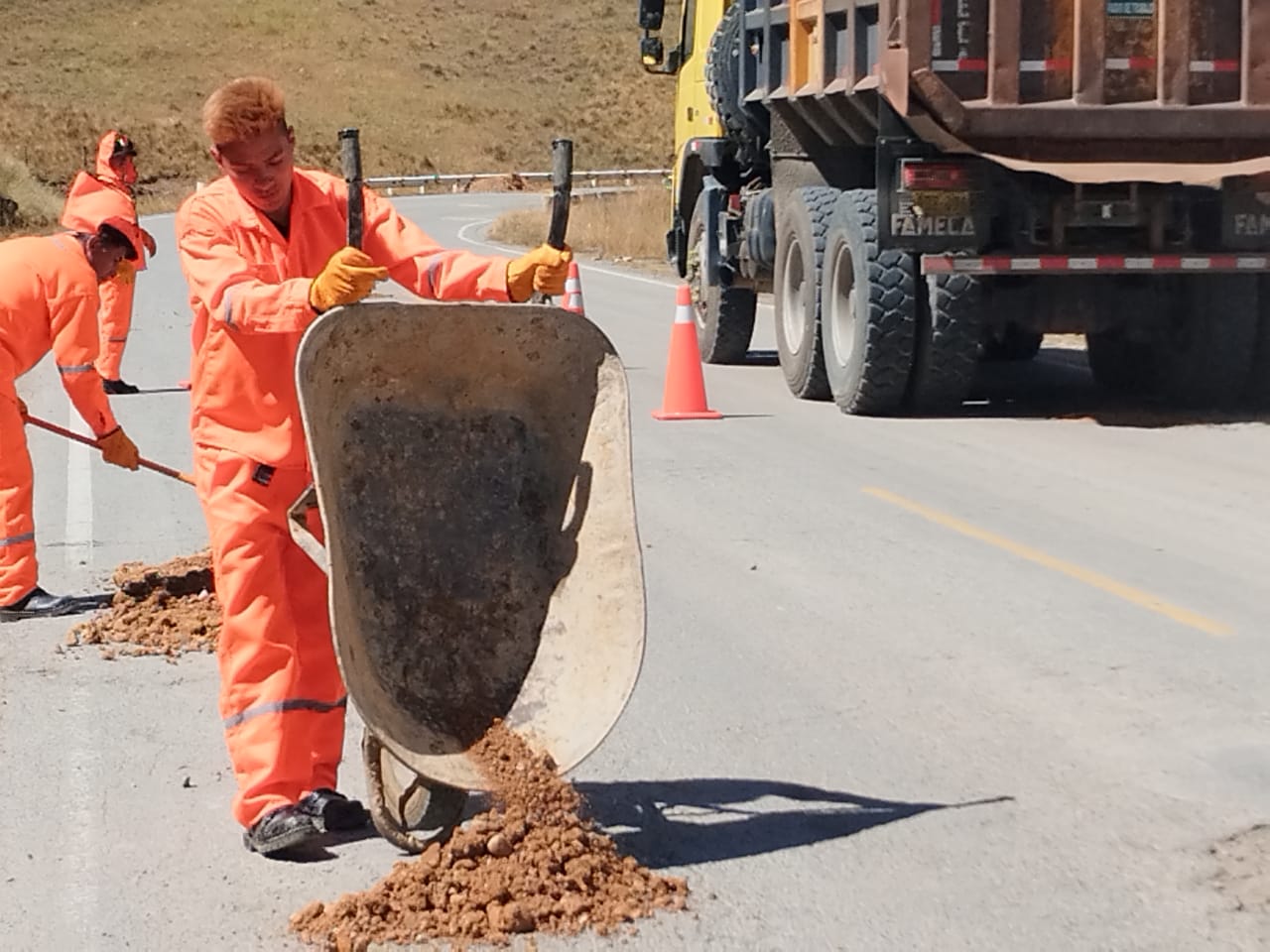 MTC inició reparación en puntos críticos de carretera Conococha-Catac en Áncash