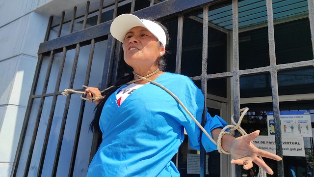 Chimbote: protestan contra la designación del nuevo director de la Producción