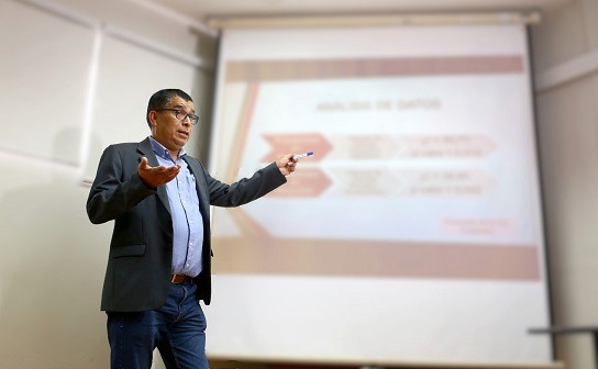 Recomendaciones para ejercer el liderazgo en el trabajo híbrido