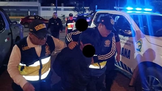 Intervienen a adolescente con réplica de arma de fuego en Nuevo Chimbote