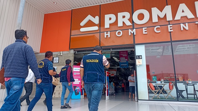 Nuevo Chimbote: multan a Promart y Plaza Vea con más de S/2 mil por obstaculizar pasadizos