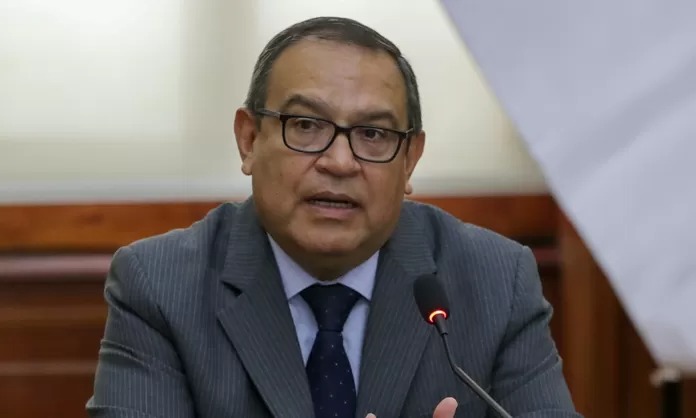 Otárola sobre situación en las fronteras peruanas: "Vamos a tomar medidas inmediatas"