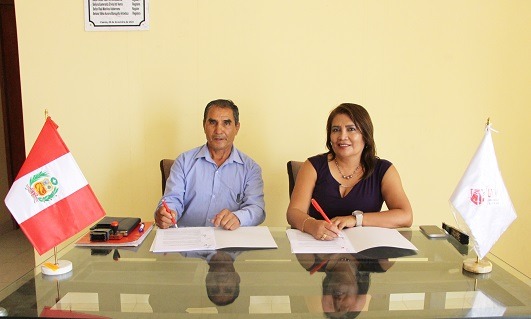UCV Chimbote firma convenio con la municipalidad de Villa Hermosa en Casma