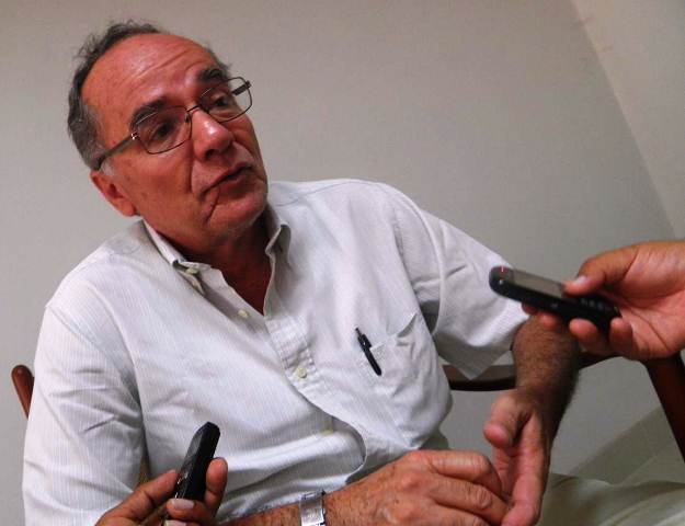 Comisión que busca reactivar obras paralizadas se reunirá con Modesto Julca‏