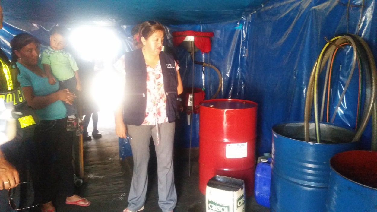 Huarmey: Decomisan galones de petróleo almacenados en rústica vivienda 