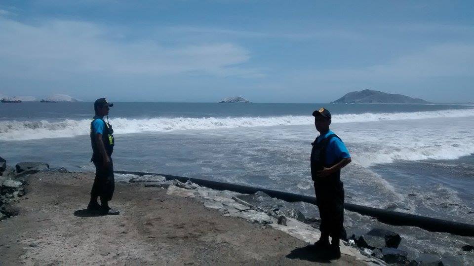 Habitantes de “Coishco Viejo” alarmados ante la salida de las aguas del mar 