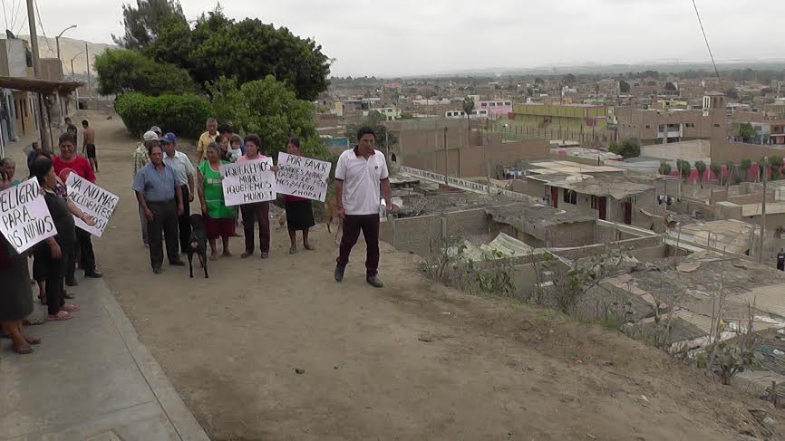 Chimbote: Moradores de “Santa Cruz” piden construcción de muro de contención 