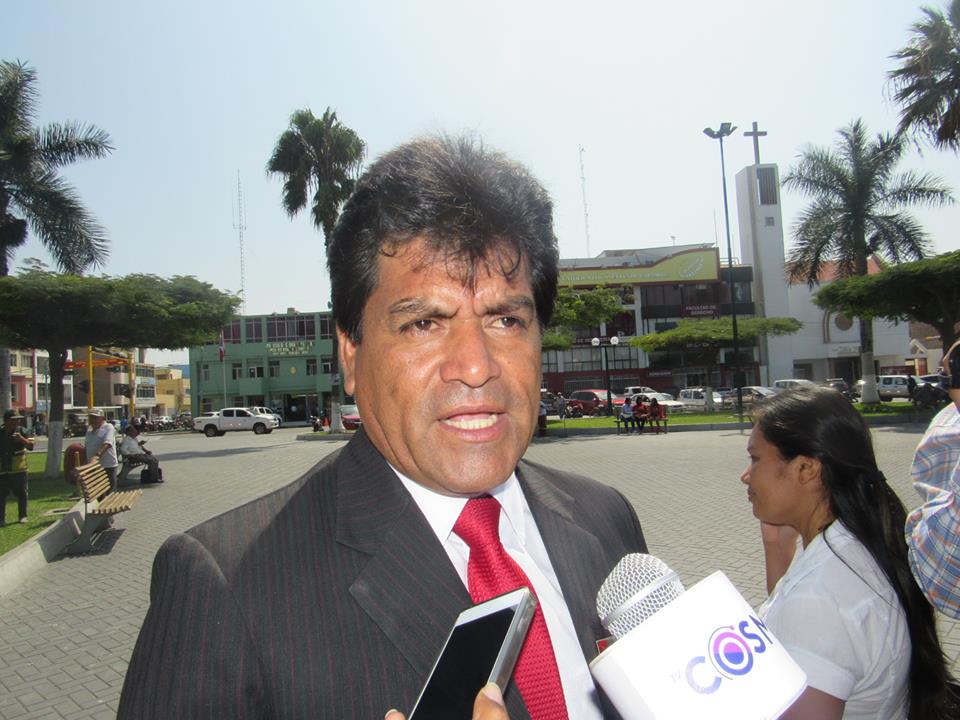 Chimbote: director de Ugel Santa espera que se culminen obras paralizadas en 11 colegios 