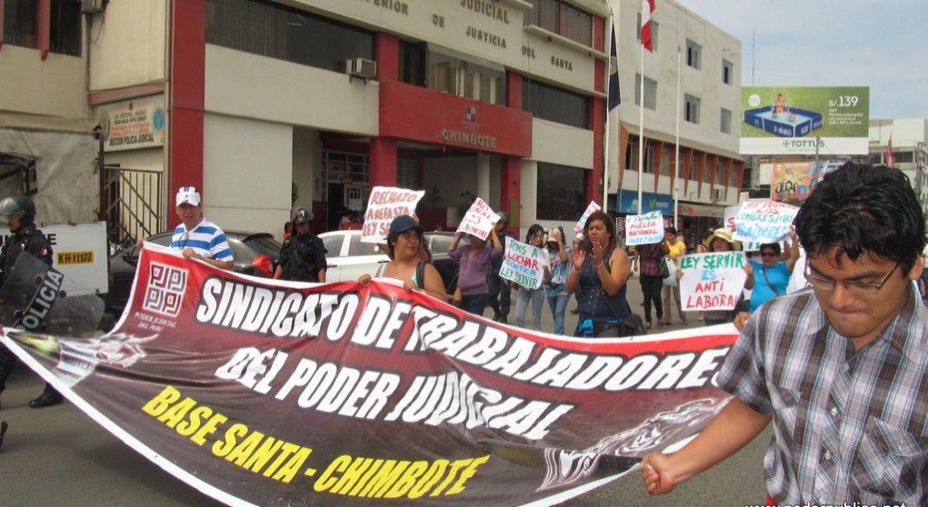 Servidores de la Corte del Santa esperan apoyo del electo presidente 