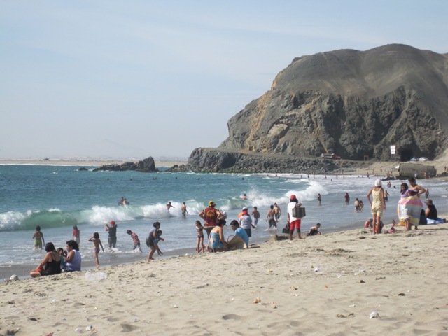 Playa de Puerto Santa calificó como apta para bañistas 