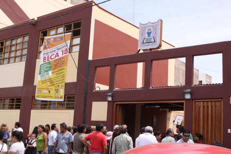 Institución Educativa ex 314 de Chimbote realiza cobros por alumno nuevo 
